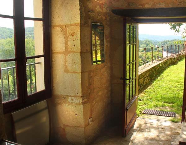Sarrasins Bed And Breakfast Beynac-et-Cazenac Eksteriør billede